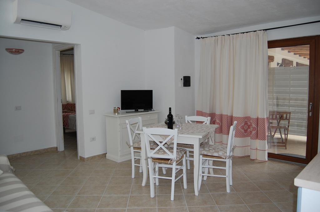 Case Vacanze Nioleo - Apartments And Pool Siniscola Exterior photo