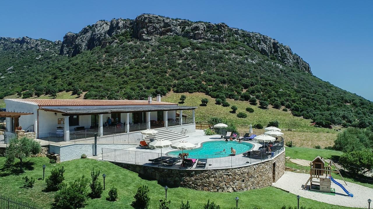 Case Vacanze Nioleo - Apartments And Pool Siniscola Exterior photo