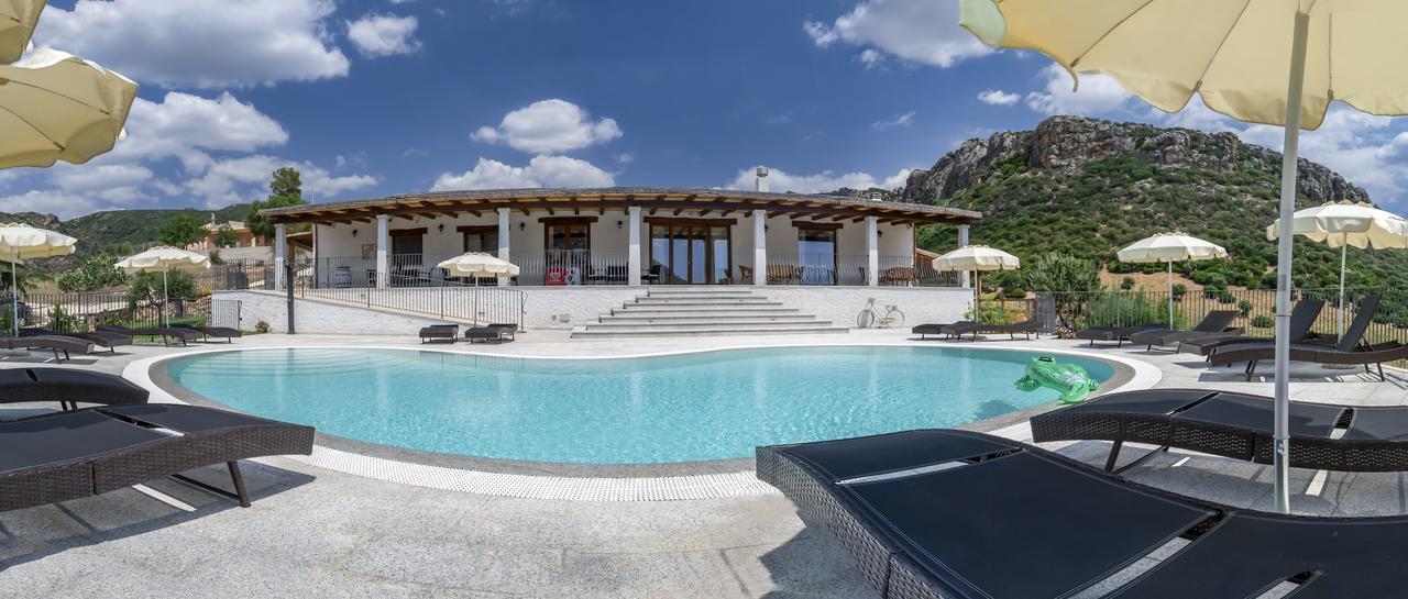 Case Vacanze Nioleo - Apartments And Pool Siniscola Exterior photo