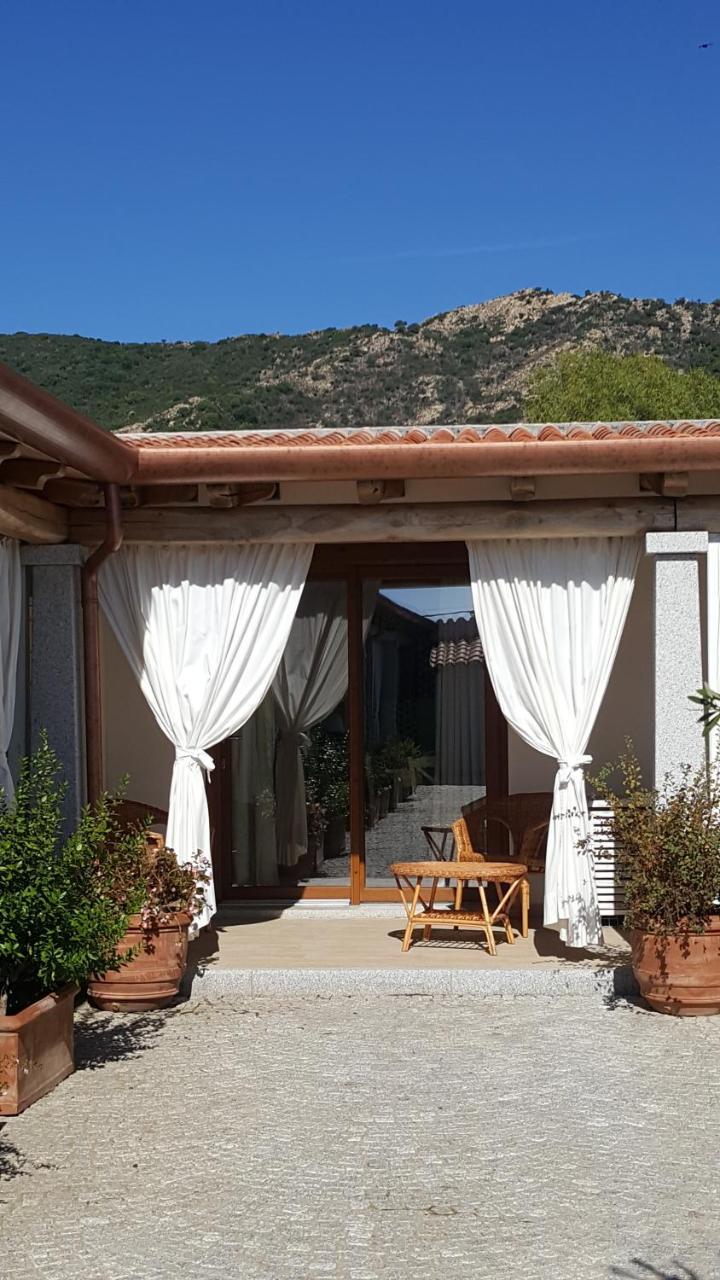 Case Vacanze Nioleo - Apartments And Pool Siniscola Exterior photo